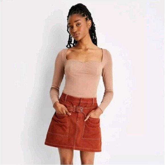 Women's Medium Long Sleeve Sweetheart Corset Top from Future Collective w/ Reese - Picture 1 of 8